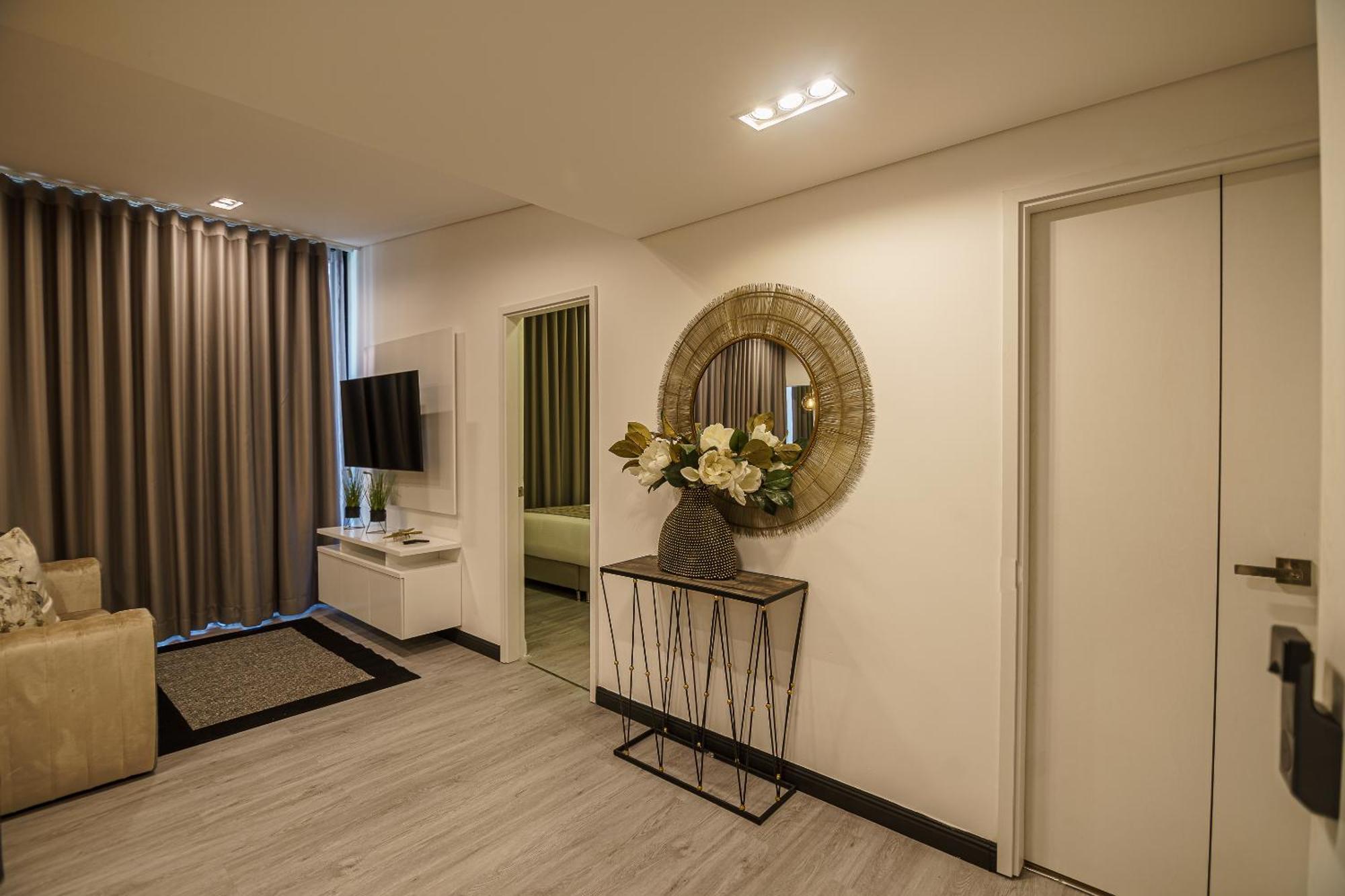 First Class Hotel Medellín Eksteriør billede