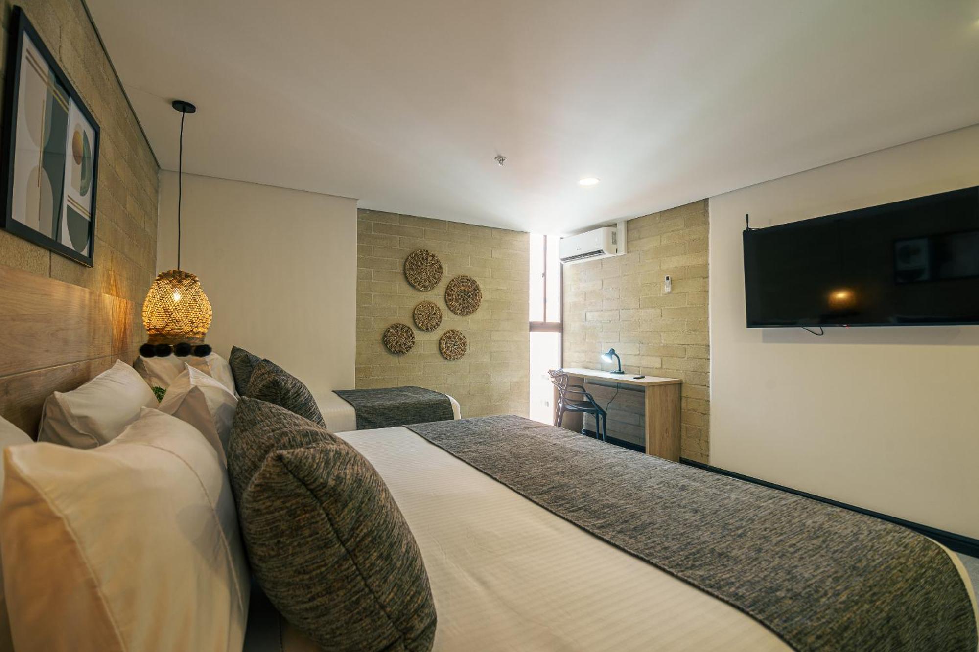 First Class Hotel Medellín Eksteriør billede